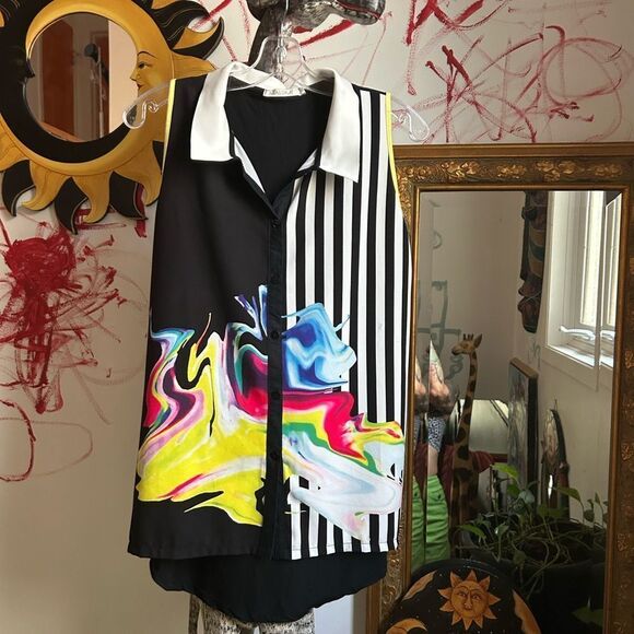 Maloka Black and White Abstract Blouse Small - Picture 15 of 15